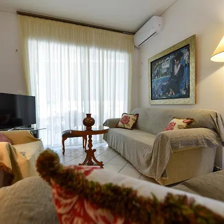 Apartamento Tombra *