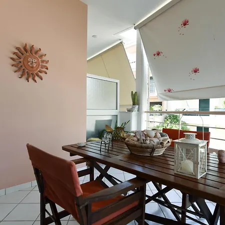 Tombra Apartment Kalamata